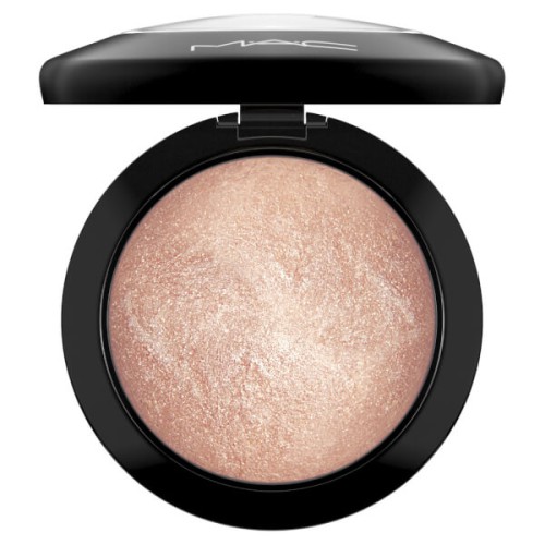 MAC Mineralize Skinfinish High Lighter Soft And Gentle